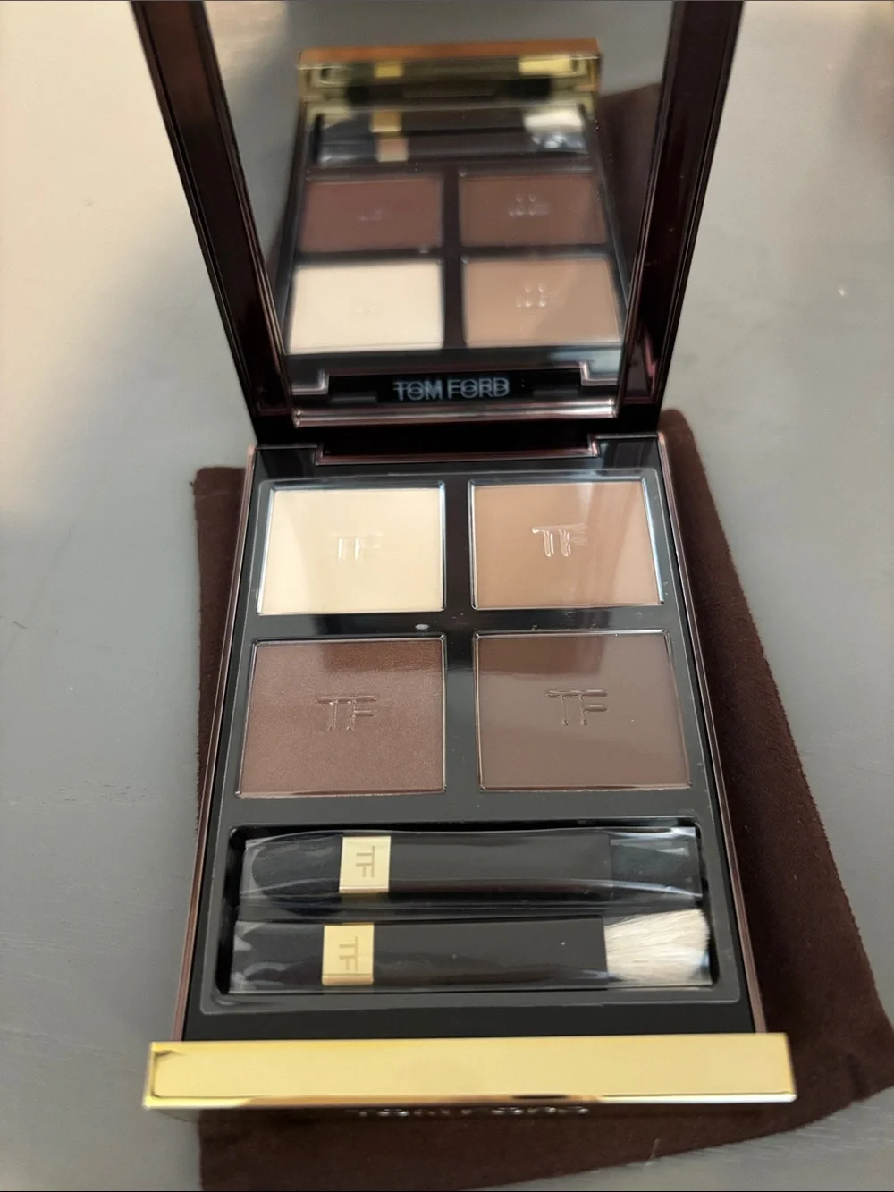 Tom Ford Chocolate Brown & Gold Eyeshadow Compact